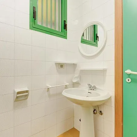 Hibiscus Apartman *